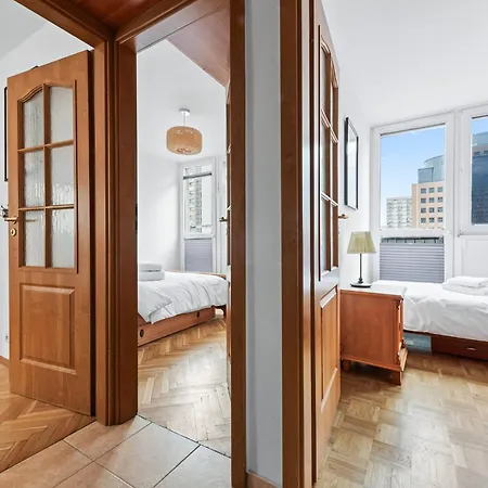 Rentplanet - Mirow * ワルシャワ