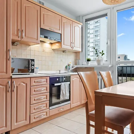 Rentplanet - Mirow ワルシャワ