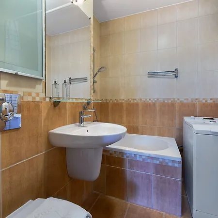 Rentplanet - Mirow Varsovie